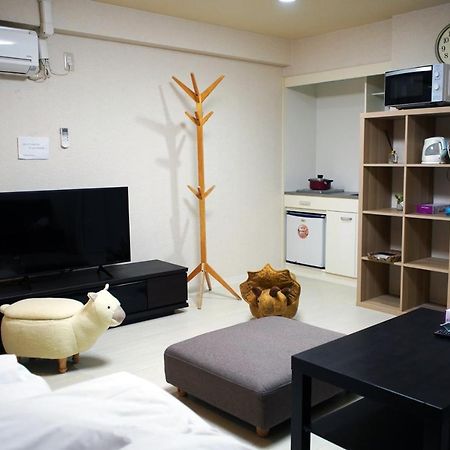 Reiwa House Apartment Osaka Exterior photo